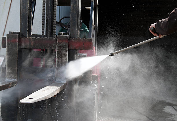Best Patio and Deck Pressure Washing  in Holiday, FL